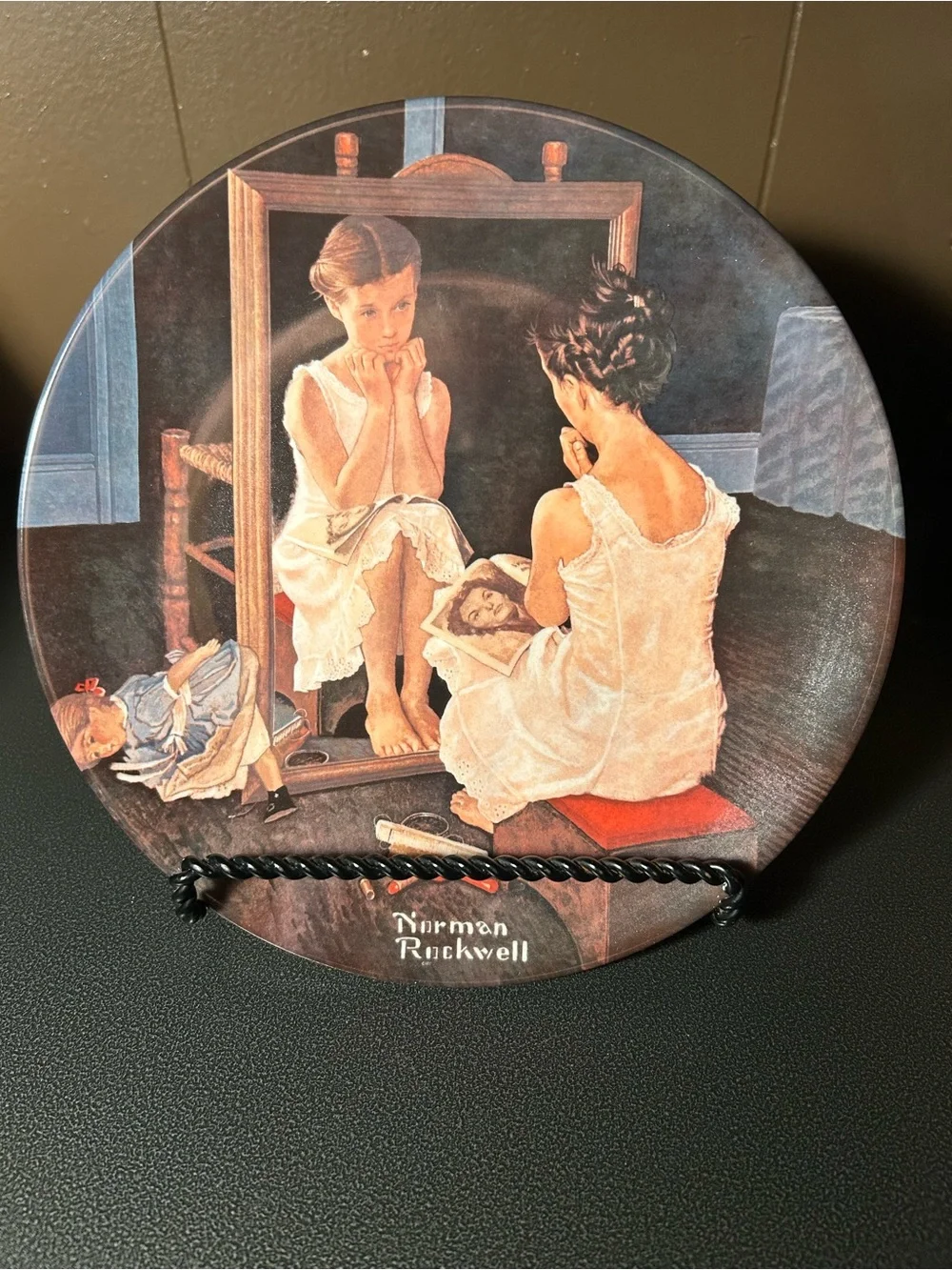 Vintage Norman Rockwell “Girl at the Mirror” Decorative Collectors Plate